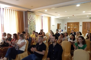 SESIÓN CIENTÍFICA MANEJO DE LAS INFECCIONES DERMATOLÓGICAS POR STAFILOCOCUS AUREUS EN PODOLOGÍA EN CÓRDOBA JUNIO 2019