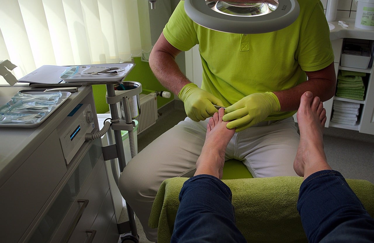 Quiropodia y pedicura, ¿sabes en qué se diferencian?
