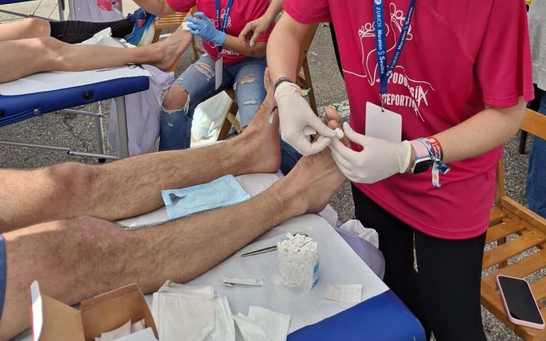 Salud podológica al servicio de corredores y visitantes en la Expo Marathon del Zurich Maratón de Sevilla 2026
